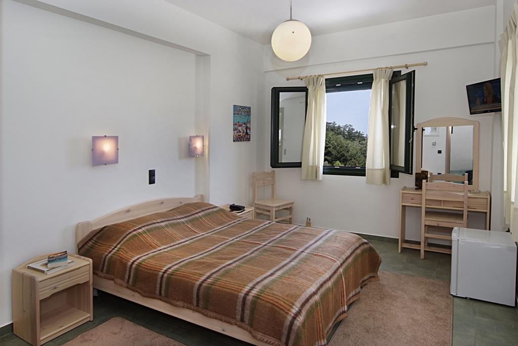 Eri Rooms To Let Ράχες Δωμάτιο φωτογραφία
